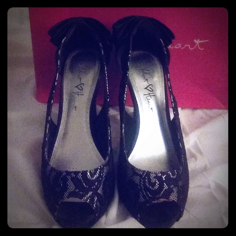 black velvet heart